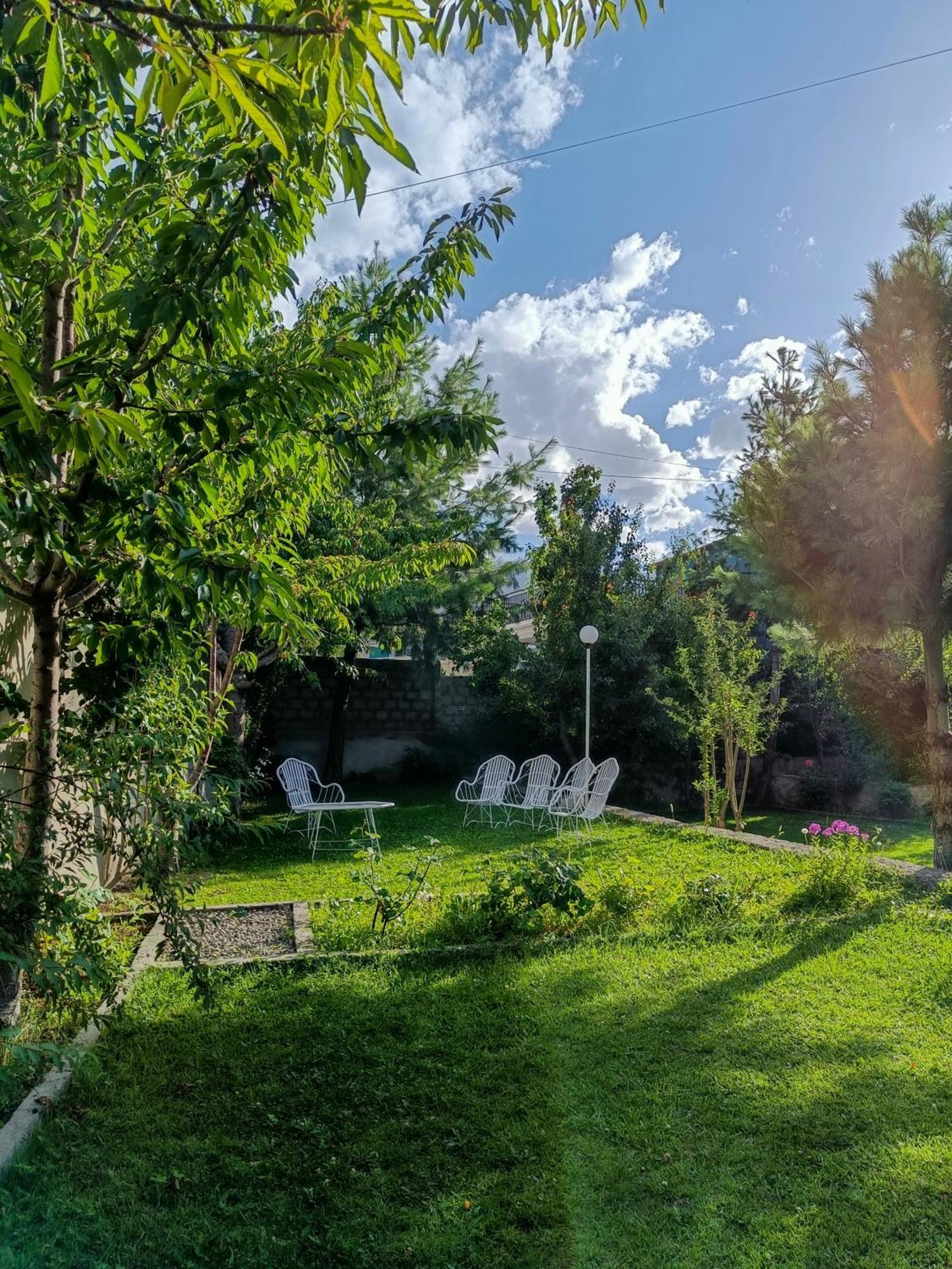 Taaj Residence Skardu Luaran gambar